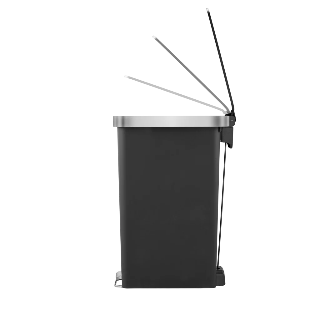 פח  רגלית שחור מט 40 ליטר HANNA  EK6268